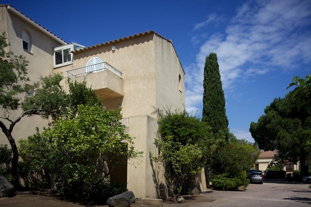 Motel Le Vieux Moulin LʼÎle-Rousse 외부 사진
