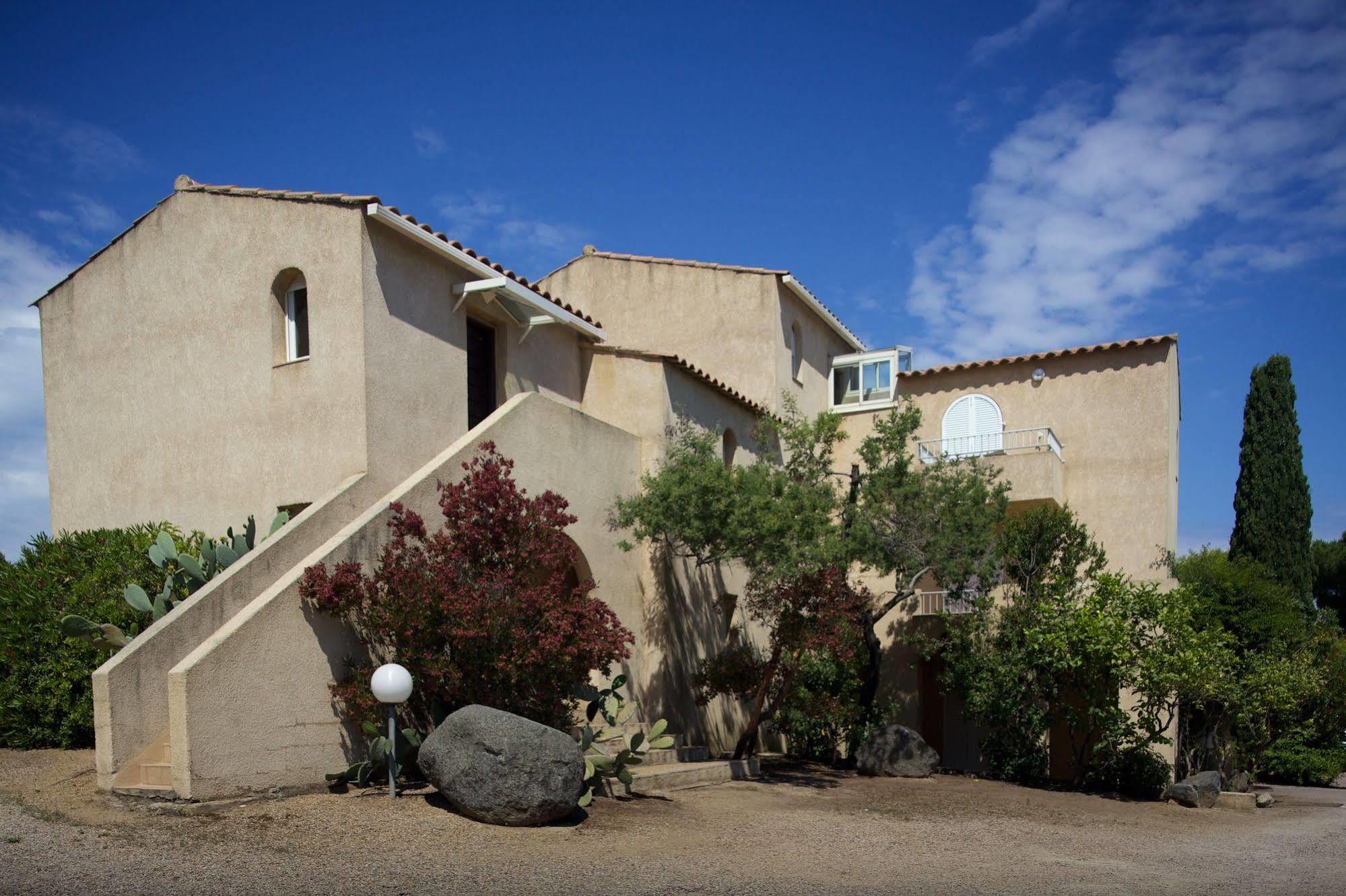 Motel Le Vieux Moulin LʼÎle-Rousse 외부 사진